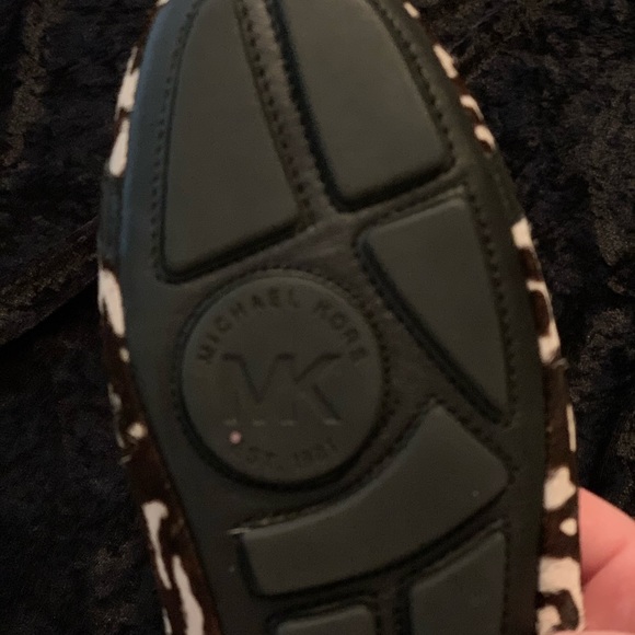 Michael Kors shoes - Picture 2 of 2